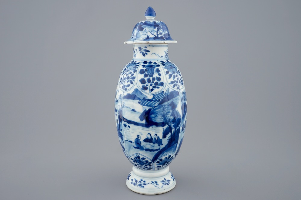 A Chinese blue and white vase and cover, Kangxi